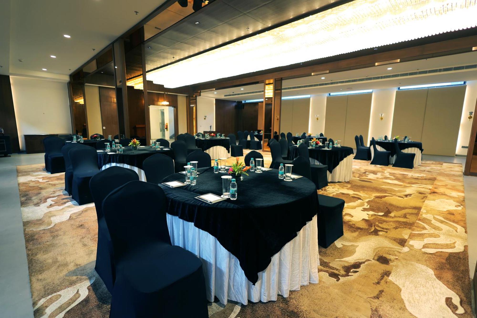 Pride Elite Haridwar Hotel Exterior photo