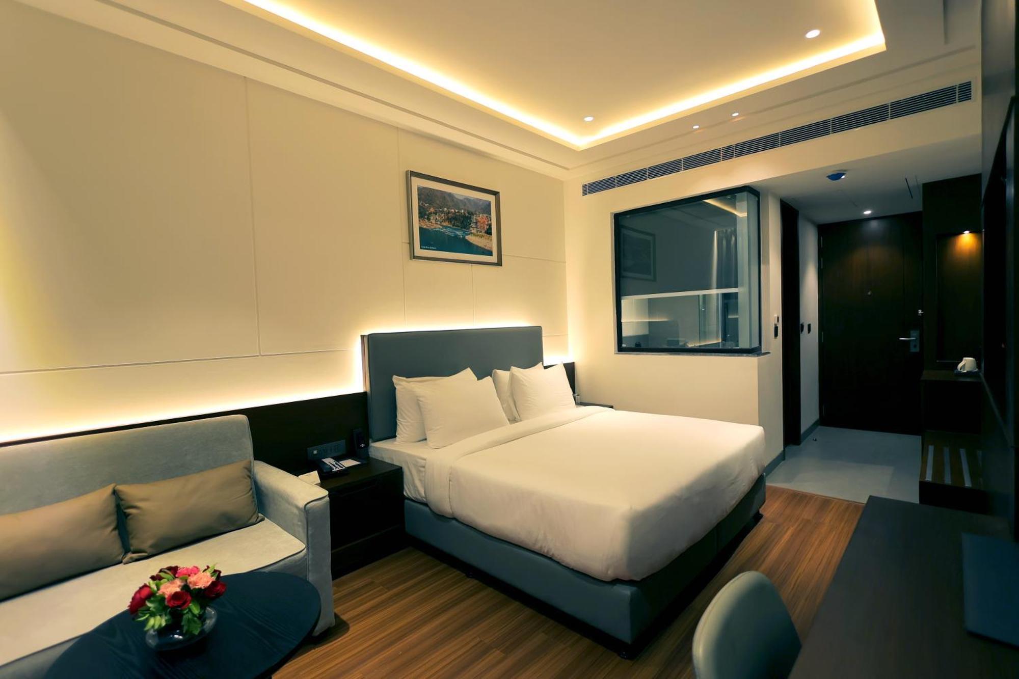 Pride Elite Haridwar Hotel Exterior photo